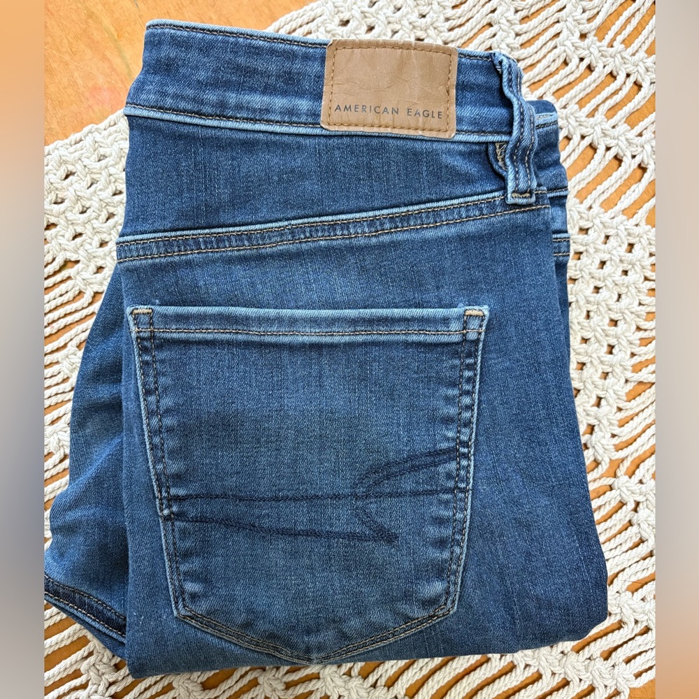 American Eagle Next Level Super Hi-Rise Jegging Size 6 - Picture 2 of 7
